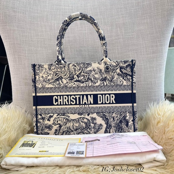 Dior Book tote medium - Picture 1 of 16